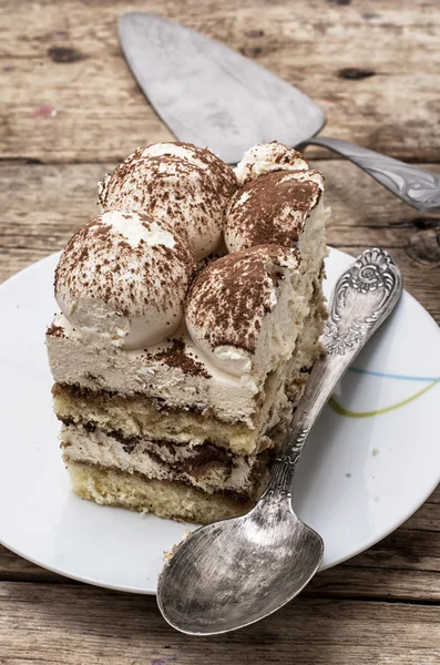 Coffee cream cake — Stock Photo, Image