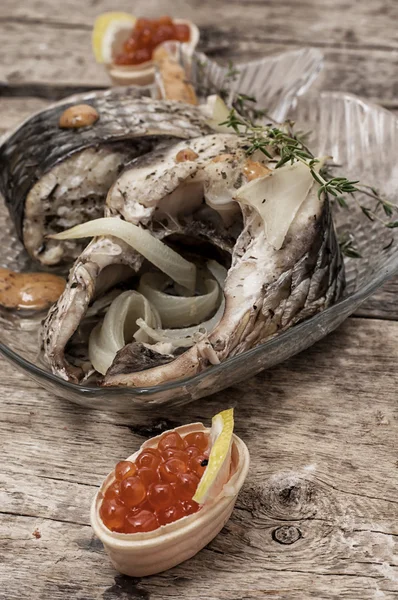 Pieza de pescado tostado fragante —  Fotos de Stock