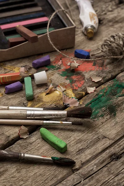 Pinturas de color en estilo antiguo —  Fotos de Stock