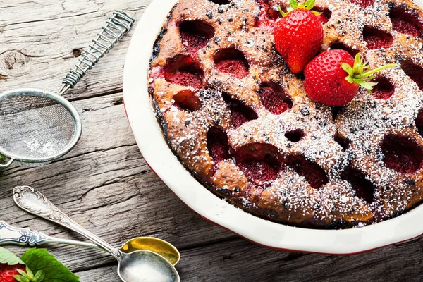 Traditional Strawberry Pie Rustic Wooden Table Strawberry Tart — Stock Photo, Image