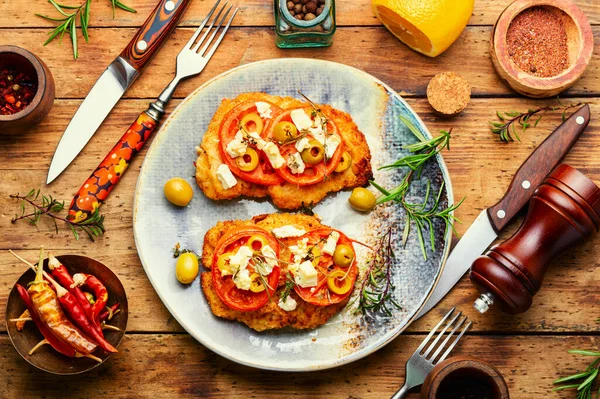 Schnitzel Breaded Fried Thin Layer Meat Austrian Dish — Stock Photo, Image