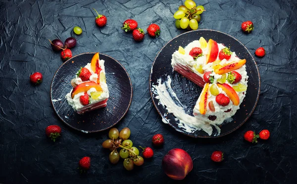 Sommar Vattenmelonpaj Med Frukt Och Vispgrädde Söt Dessert — Stockfoto