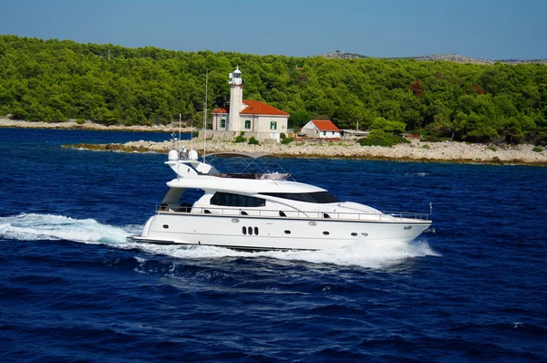 Luxury yacht — Stock Photo, Image