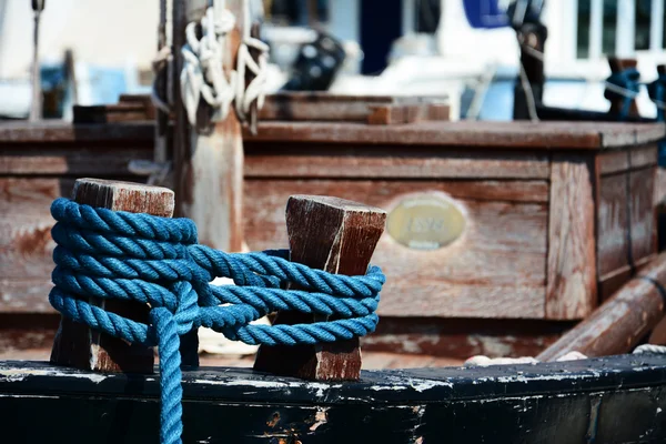 Rope on boat from 1894 — Stock Photo, Image