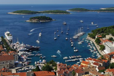 Eski kasaba hvar Adası Hvar limanına