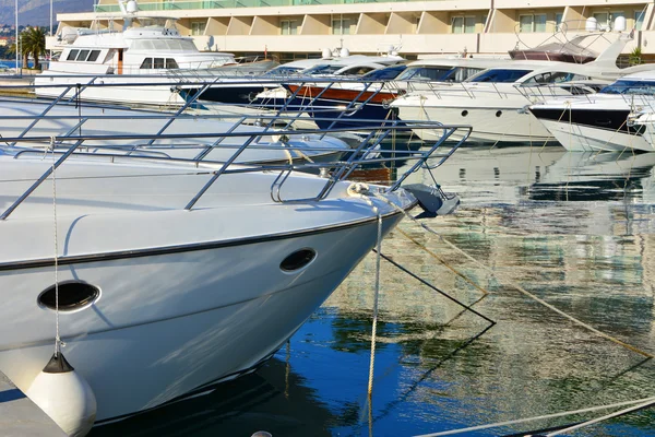 Boats bows — Stock Photo, Image