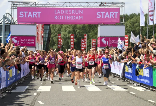 The start of the race — Stock Photo, Image