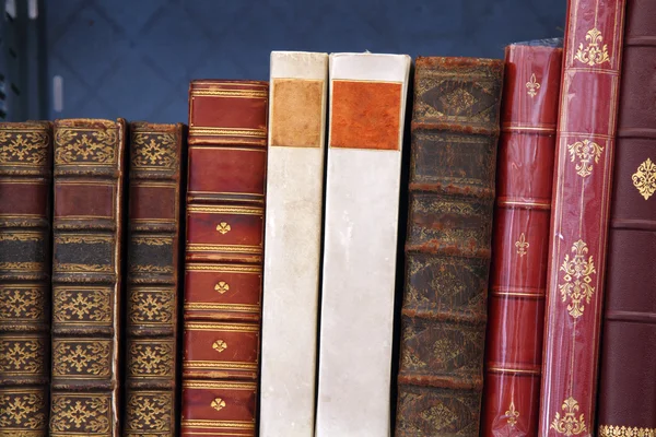 Antiquarische boeken — Stockfoto