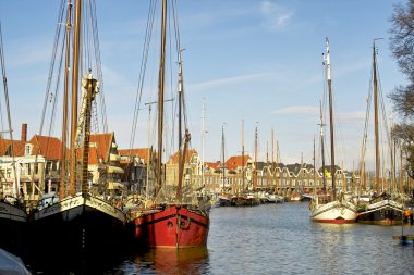alkmaar Harbour boylu soylu Yelkenliler