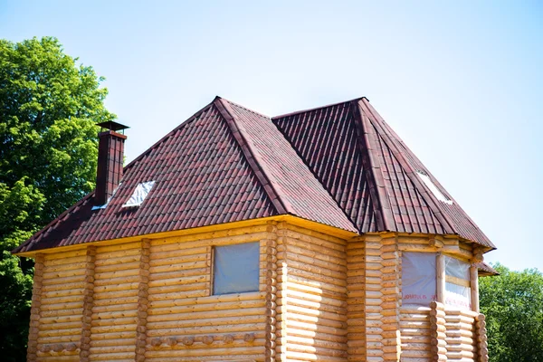 Roof of the wooden estate — Stock Photo, Image