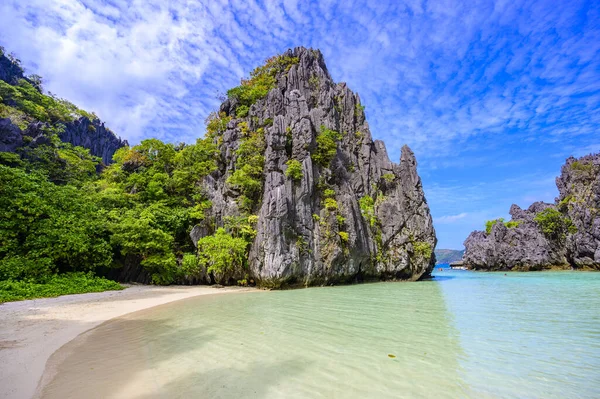 Praia Escondida Ilha Matinloc Nido Palawan Filipinas Lagoa Paraíso Praia — Fotografia de Stock