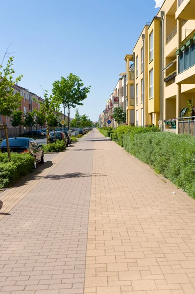 The central street in Hönow, Brandenburg. A suburb of Berlin. — Stock Photo, Image