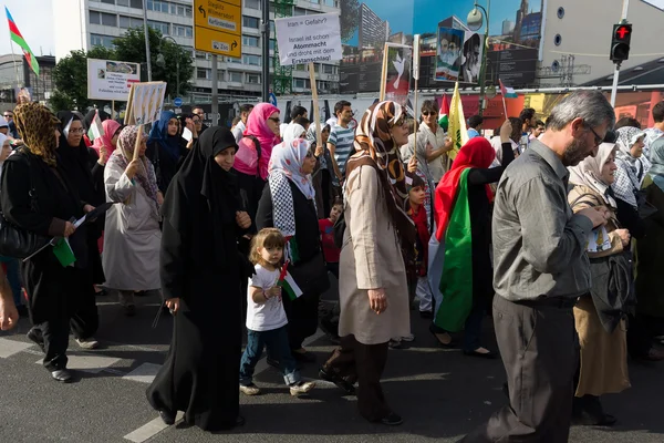 Al-Quds Day. Manifestazioni contro Israele e il suo controllo su Gerusalemme. Solidarietà con i palestinesi — Foto Stock