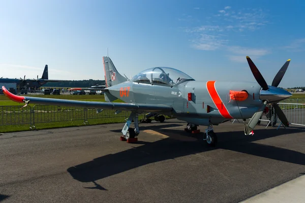 Polish trainer turboprop aircraft PZL-130TC II Orlik — Stock Photo, Image