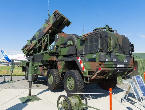 MIM-104 Patriot - это зенитно-ракетная система (ЗРК) (ВВС Германии) ) — стоковое фото