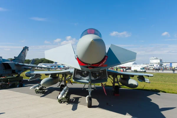 The Eurofighter Typhoon is a twin-engine, canard-delta wing, multirole fighter, — Stock Photo, Image