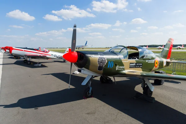 Берлін - 14 вересня: тренер літаків aermacchi sf.260, аерокосмічний Міжнародна виставка "амп Берлін авіасалоні", 14 вересня 2012 року в Берліні, Німеччина — стокове фото