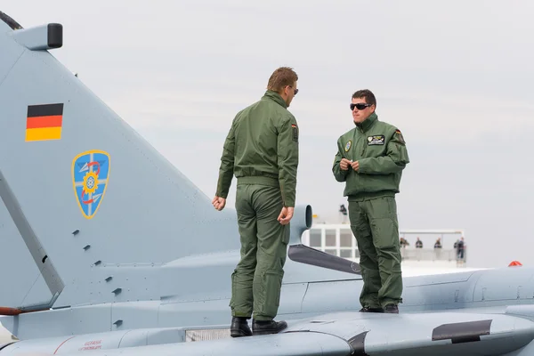 BERLIN - SEPTEMBER 14: The pilot and cabin equipment inspected fighter aircraft Panavia Tornado IDS, International Aerospace Exhibition "ILA Berlin Air Show", Septem — Stock Photo, Image