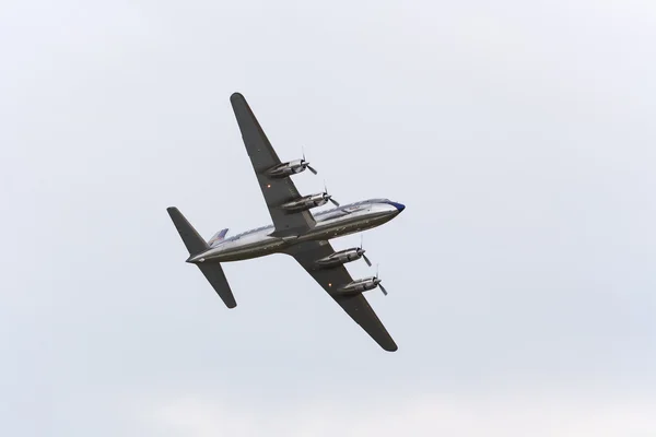 BERLIN - SEPTEMBER 14: Flight of Douglas DC-6B is a piston-powered airline, International Aerospace Exhibition "ILA Berlin Air Show", September 14, 2012 in Berlin, G — Stock Photo, Image