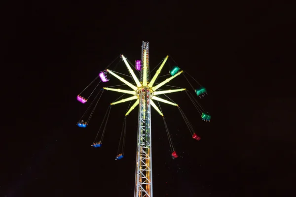 Carrossel. Mercado de Natal na Alexanderplatz — Fotografia de Stock