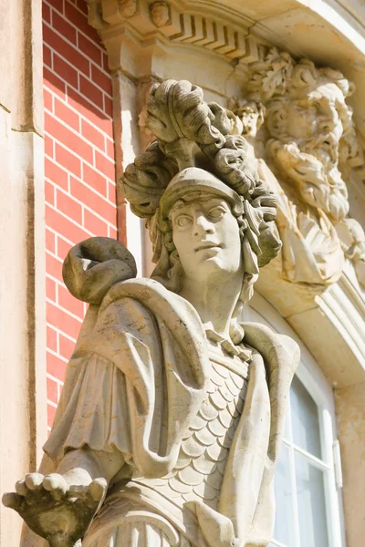 Skulptur in der Nähe des Palastes von San Souci. Potsdam. Deutschland — Stockfoto