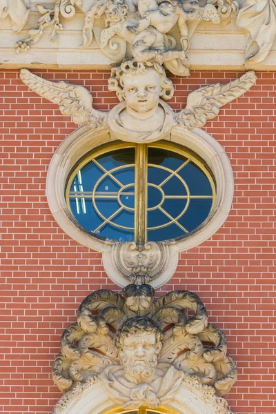 Mascarones nový palác. Sanssouci. podsdam. Německo — Stock fotografie