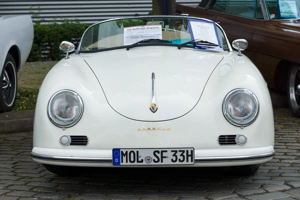 BERLIM - 11 de Maio: Porsche 356 Speedster, 26. Oldtimer-Tage Berlim — Fotografia de Stock