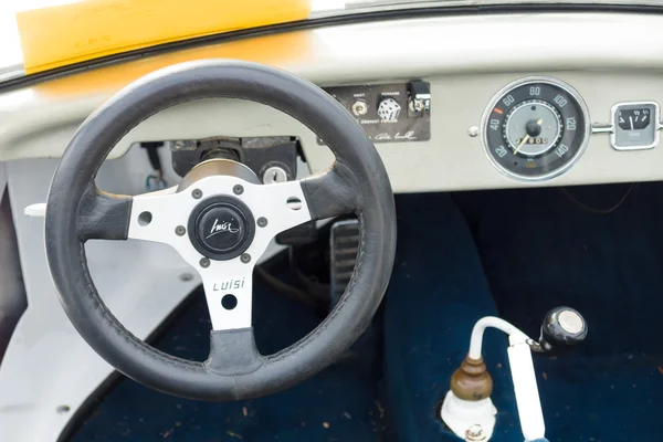 BERLIM - MAIO 11: Carro caseiro de táxi - buggy, baseado no Volkswa — Fotografia de Stock