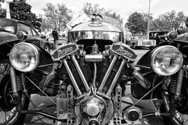 BERLIN - MAY 11: Detail Car Morgan Super Sports, V-Twin three-wh — Stock Photo, Image