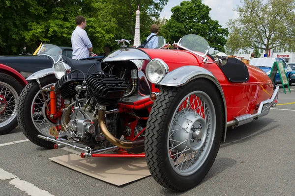 BERLIM - MAIO 11: Carro Morgan, V-Twin de três rodas, 26th Oldtime — Fotografia de Stock