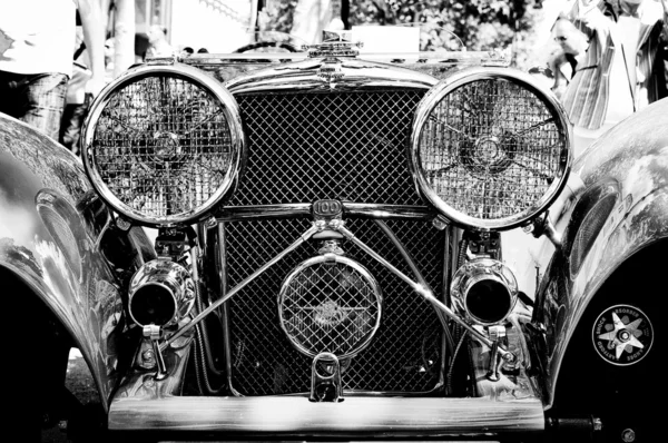 The Jaguar SS 100 Roadster (Black and White) — Stock Photo, Image