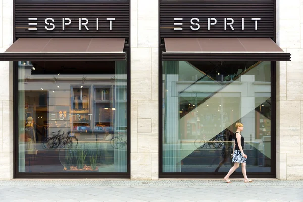 Tienda Esprit en Friedrichstrasse — Foto de Stock