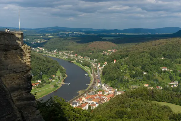 View of Koenigstein, the Elbe river from the fortress. — Stock Photo, Image