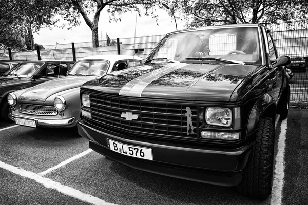 Voiture Chevrolet Silverado C2500 Pickup — Photo