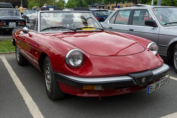 Spor araba alfa romeo spider 2.0 — Stok fotoğraf