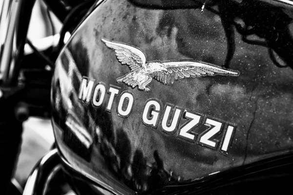 Fuel tank Italian motorcycle Moto Guzzi — Stock Photo, Image