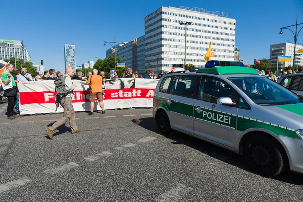 Pod hasłem "wolność nie strach" odbyła się Demonstracja w Berlinie. — Zdjęcie stockowe