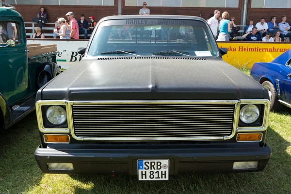 Araba Chevrolet Ck kamyonet (1974) — Stok fotoğraf