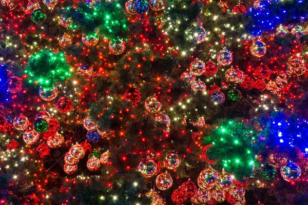 Christmas balls on the Christmas tree. Background. — Stock Photo, Image
