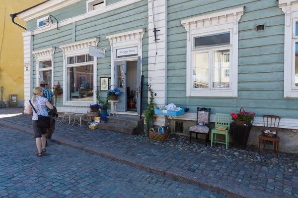 The shopping street of the old town. Porvoo. Finland — Stock Photo, Image