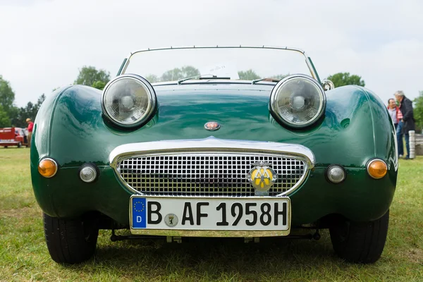 Iki kapılı Cabrio, spor araba austin healey spritede twee-deurs roadster, sportwagen austin-healey sprite — Stockfoto