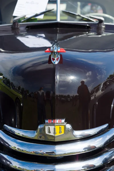 Coche de lujo Opel Kapitan, delante, primer plano — Foto de Stock