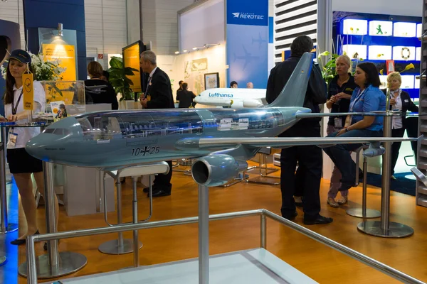 ILA Berlin Air Show 2012. Modelo de aeronave de transporte militar . — Fotografia de Stock