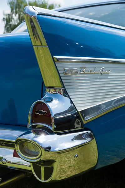 PAAREN IM GLIEN, ALEMANIA - 19 DE MAYO: Detalle de las luces de freno traseras del Chevrolet Bel Air Sedan, "The oldtimer show" en MAFZ, 19 de mayo de 2013 en Paaren im Glien, Alemania — Foto de Stock