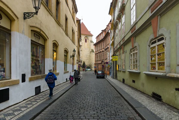 Le strade della vecchia Praga . — Foto Stock