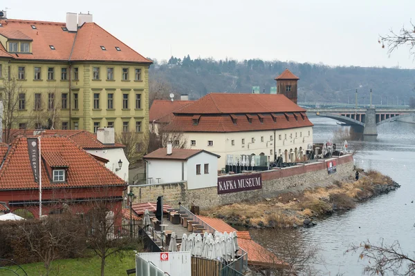 Museum of the famous writer Franz Kafka, on the embankment of the Vltava river — Stock Photo, Image