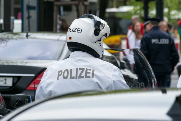 Polizeimotorradfahrer. Deutschland — Stockfoto