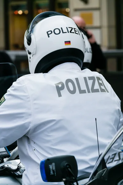Motocyklista policja. Niemcy — Zdjęcie stockowe