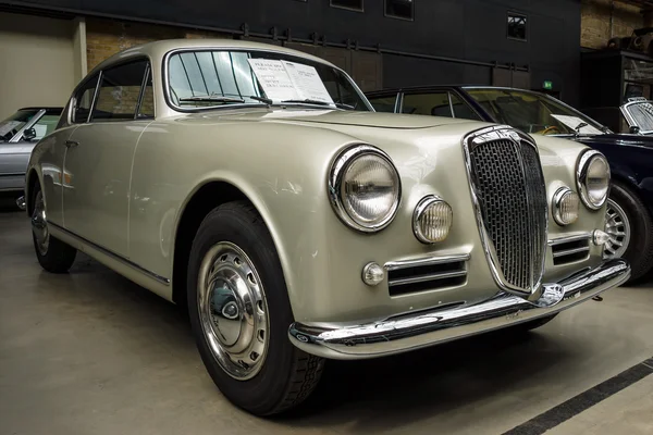 Lancia aurelia — Zdjęcie stockowe