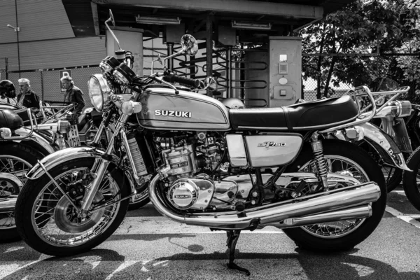 BERLIN, GERMANY - MAY 17, 2014: The first Japanese motorcycle with a liquid-cooled engine Suzuki GT750. Black and white. 27th Oldtimer Day Berlin - Brandenburg — Stock fotografie